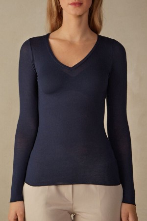 Intimissimi V-neck top in Modal Ultralight with Cashmere Ženske Dugi Rukav Plave | HR 1825ISZ