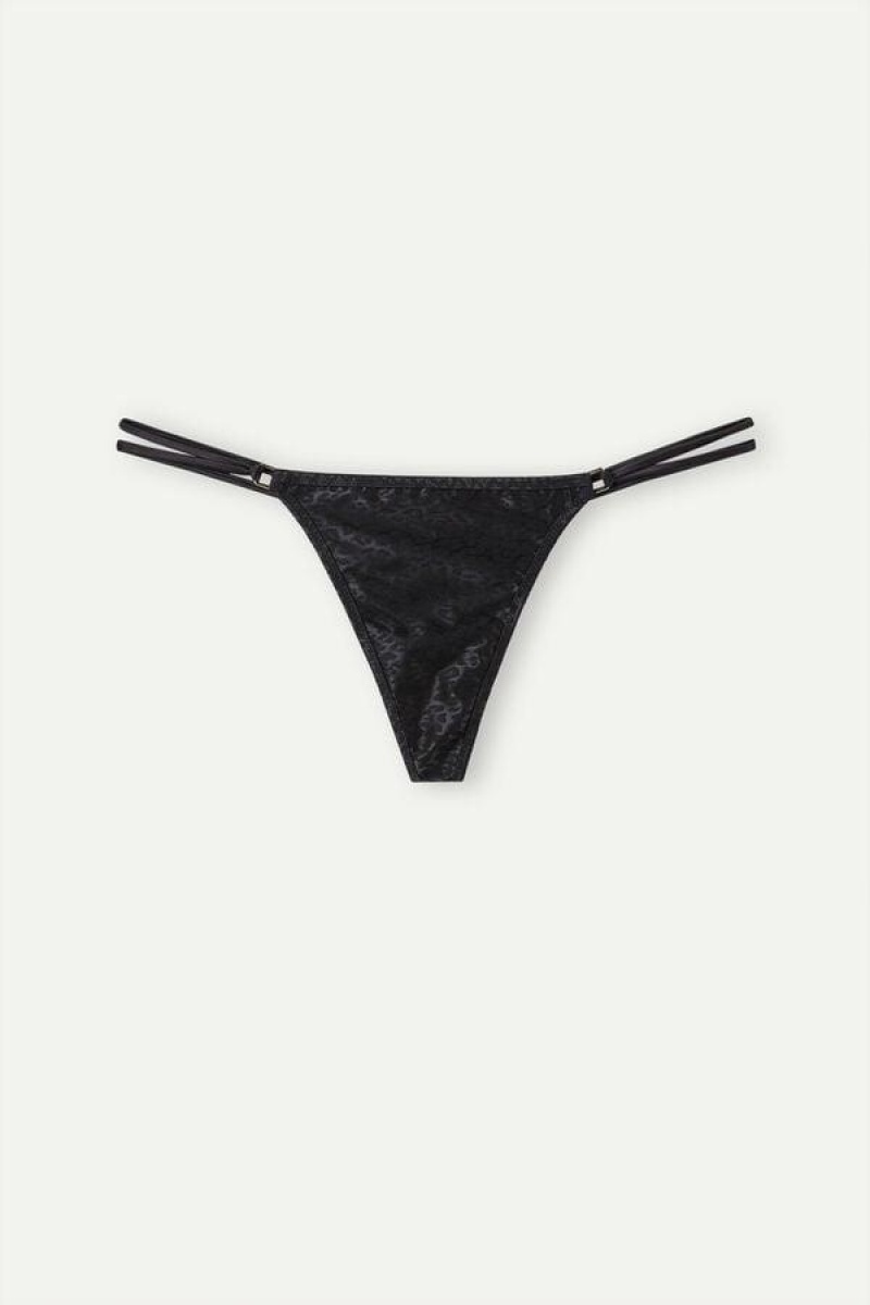 Intimissimi Cool Minimal String Thong Ženske Gaćice Crne | HR 2246DNN