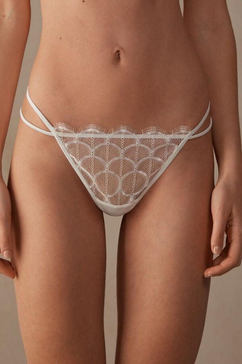 Intimissimi Pure Charme String Thong Ženske Gaćice Bijele | HR 2254XFU