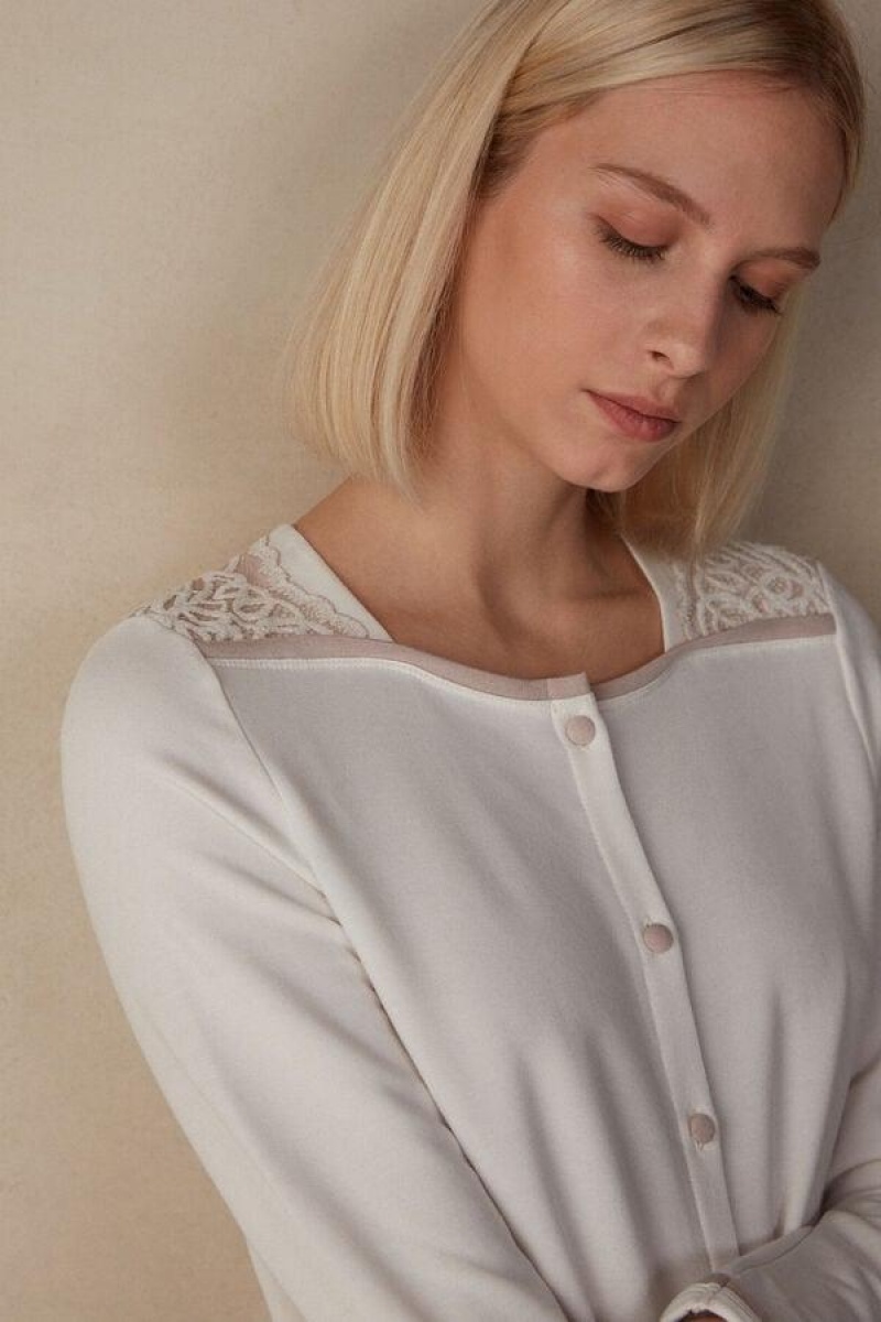 Intimissimi Romantic Bedroom Button Up Night Shirt in Modal with Vuna Ženske Pidžama Bijele Roze | HR 2220DNN