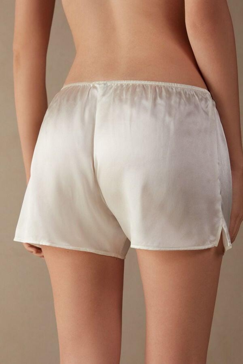 Intimissimi Smooth Silk-Satin Shorts Ženske Pidžama Bijele | HR 2000QZD