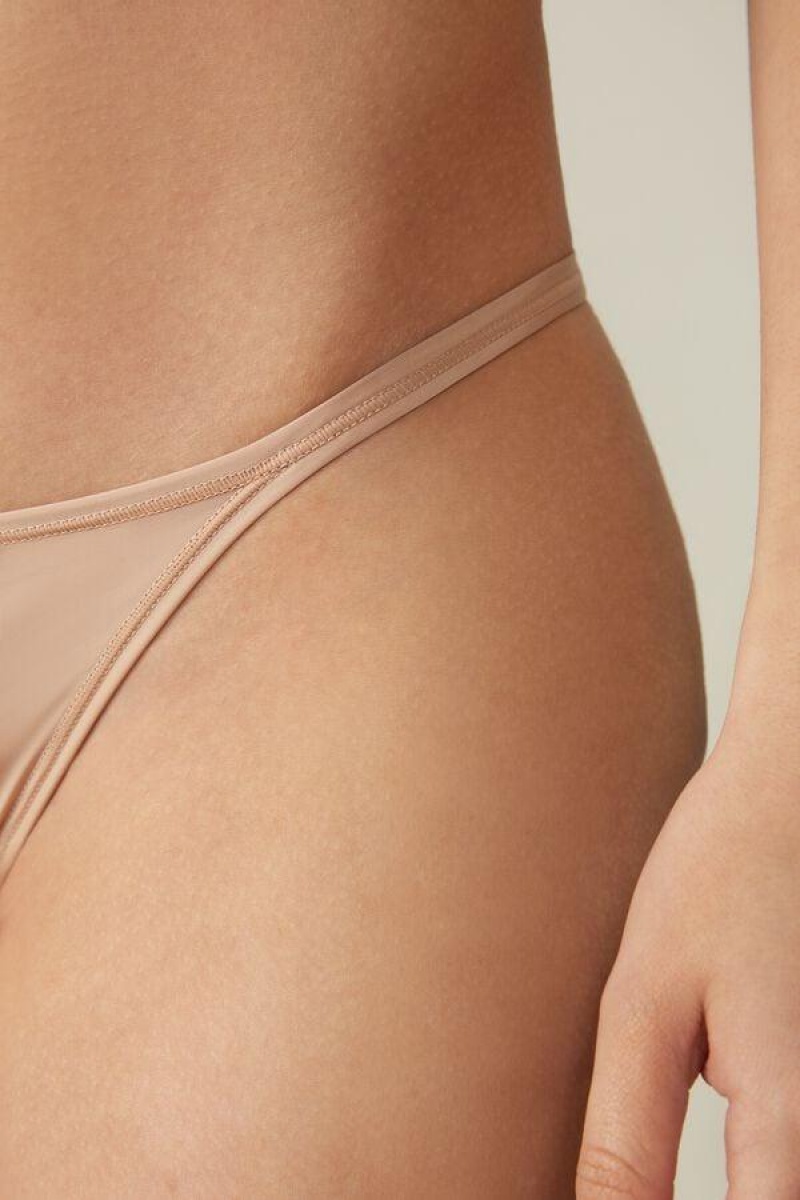 Intimissimi Thong with Ultralight Microfiber Straps Ženske Gaćice Bež | HR 2293ISZ