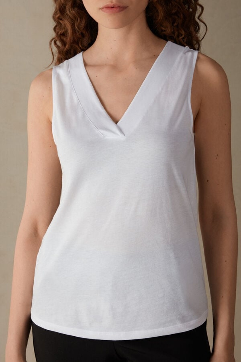 Intimissimi V-neck in Supima® Ultrafresh Cotton Ženske Majica bez Rukava Bijele | HR 1719YUK